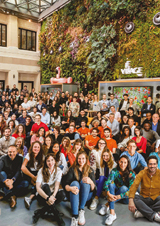 Innovation et DSI - Le Village by CA Paris n’est que l’un des 39 Villages régionaux qui ont en tout accueilli plus de 1 350 start-up en huit ans.