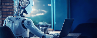 Les anti-prédictions 2025 de Forrester : Ce que la tech ne fera pas (encore)