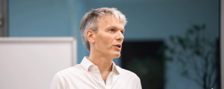 Michaël Bikard (INSEAD) « Il faut enseigner comment poser les bonnes questions »