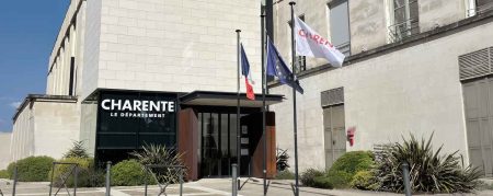 Avec Vates, le CD16 (Conseil Départemental de la Charente) prouve qu’une sortie de VMware est possible
